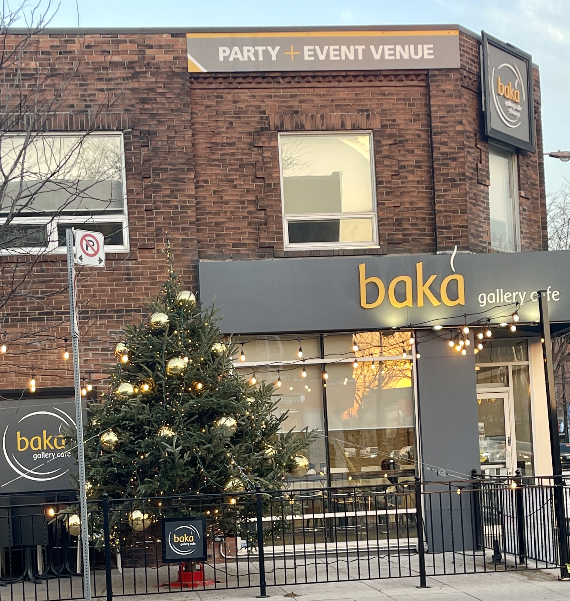 https://www.bloorwestvillagebia.com/wp-content/uploads/2022/11/221125_BAKA-GALLERY-CAFE.jpg